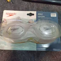 عینک شنا speedo