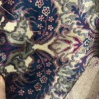 حدود پنج متر پارچه مبلی