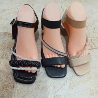 کفش و صندل زنانه و بچه گانه