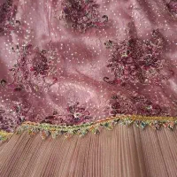 لباس محلی نونو بدون هیچ زدگی تخفیف هم داره