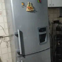 یخچال فریزر سالم