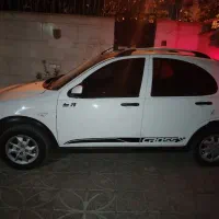 کوییک R بدون رنگ