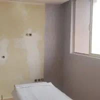 کاغذ دیواری نقاشی .کندن کاغذ بتونه کاری کناف نبشی|خدمات پیشه و مهارت|کرج, گلشهر|دیوار