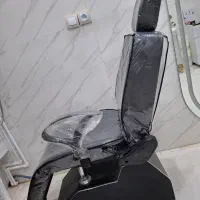 تجهیزات سالن زیبایی زنانه به فروش می‌رسد