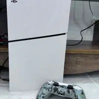 Ps5نو با اکانت پلاس یک ترابایت دسته اضافی