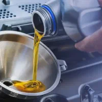 تعویض روغن خودرو در محل شما