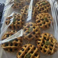 به یک بازاریاب نیازمندیم جهت شیرینی ودونات ودسر|استخدام بازاریابی و فروش|اصفهان, کشاورزی|دیوار