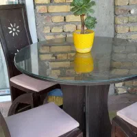 میز ناهارخوری ۴ نفره . سالم وتمیز