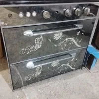 گاز ۵شعله چدنی  سالم در حد نو