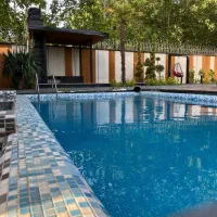 اجاره روزانه/هفتگی/ماهانه ویلا۷۰۰ متری در سهیلیه|اجارهٔ کوتاهمدت ویلا و باغ|هشتگرد, شهرک سهیلیه|دیوار