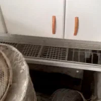 کابینت ۳ در با سنگ