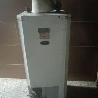 آبگرم کن مخزنی دیواری