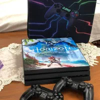 PS4 Pro کپی‌خور 1TB ،دو دسته اورجینال + کیف + گیم