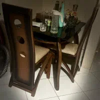 فرش 4متری و میز غذاخوری 4نفره