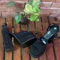 کفش مجلسی|کیف، کفش، کمربند|خوانسار, |دیوار