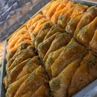 فروشنده قنادی