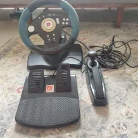 فرمان گیم برای کامپیوتر همراه پدال و دنده