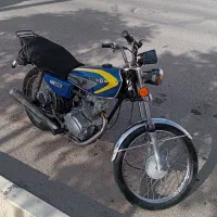 موتور سیکلت ۱۲۵ مزایده