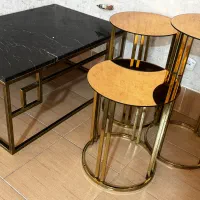 ۳ گل میز فلزی اینه و به میز جلو مبلی سنگ مرمر