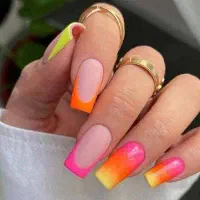 دعوت به همکاری ناخنکار