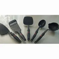 یک سری وسیله باغ|قوری، کتری، قهوه‌ساز دستی|قزوین, |دیوار
