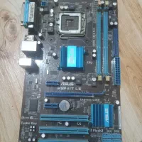 ۲ عدد کارت گرافیک و یک مادربرد