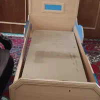 تخت وخواب وتشک