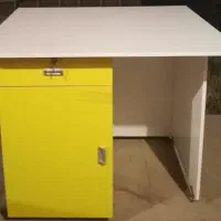 میز تحریر در حد نو