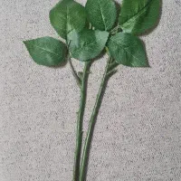 شاخه گل رزمصنوعی (غنچه)