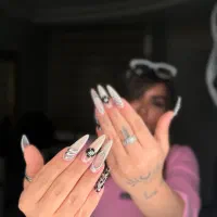 کاشت و ترمیم ناخن