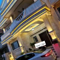 رهن کامل طبقه اول واحد ۱۸۰ متری در امام علی