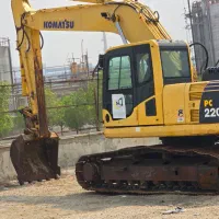 فروش بیل ۲۲۰ کوماتسو با کار دائم|خودرو سنگین|شیراز, سینما سعدی|دیوار