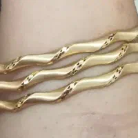طلا در حد نو خیلی کم کار کرده