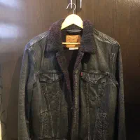 کاپشن بوفالو جین لیوایز