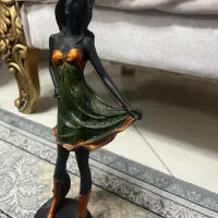 مجسمه نو|مجسمه، تندیس، ماکت|فردیس, منظریه|دیوار