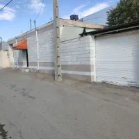 خانه ویلایی و زمین در بافت