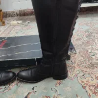 بوت چرم ساق بلند|کیف، کفش، کمربند|پرند, فاز ۶|دیوار