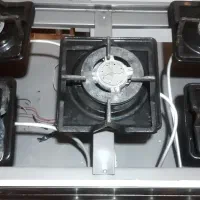 گاز طرح فر ۵ شعله در حد نو|اجاق گاز و لوازم برقی پخت‌وپز|شیراز, ارم|دیوار