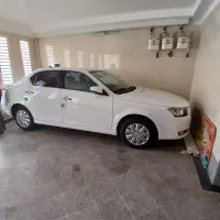 دنا پلاس 6 دنده معمولی، مدل ۱۴۰۴