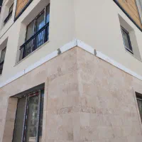 کارگر و استاد کار ساختمانی و جوشکار با حقوق بالا