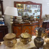 وسایل خانه اینه کنسول