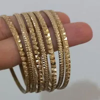۷ تا النگو طلا روس