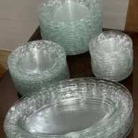 مقداری ظرف شیشه ای اصفهان