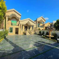 نیم-پیلوت-شهرکی-280متری4خواب-سندوپایان-کار-پروانه