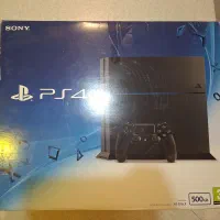 کارتن PS4، تقریبا نو