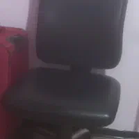 صندلی چرم چرخدار     اداری و مدیریتی