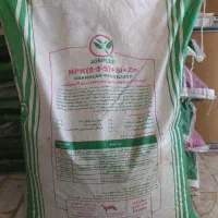 کود تقویتی ماکرو NPK 5 5 5