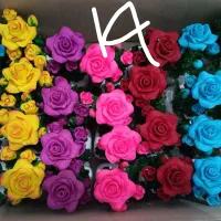 گل های دکوری خمیر چینی در طرح های مختلف