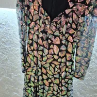 لباس|لباس|مشهد, هفت تیر (آب و برق)|دیوار