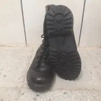 پوتین سربازی|کیف، کفش، کمربند|فسا, |دیوار